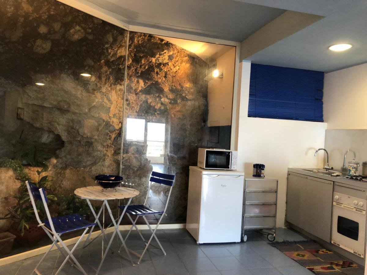 Taormina Center Apartment With Sea View Bagian luar foto